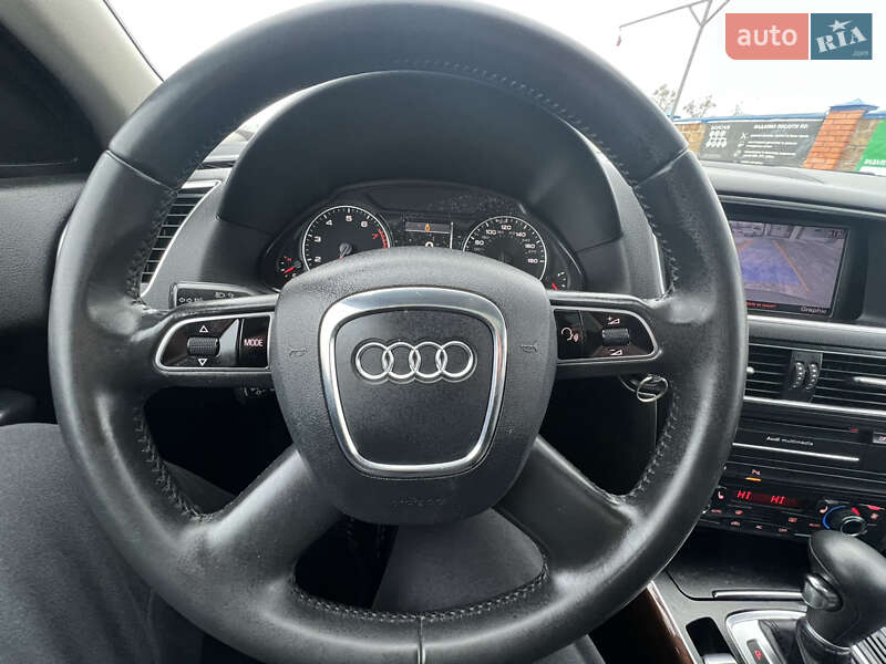 Позашляховик / Кросовер Audi Q5 2012 в Володимирі