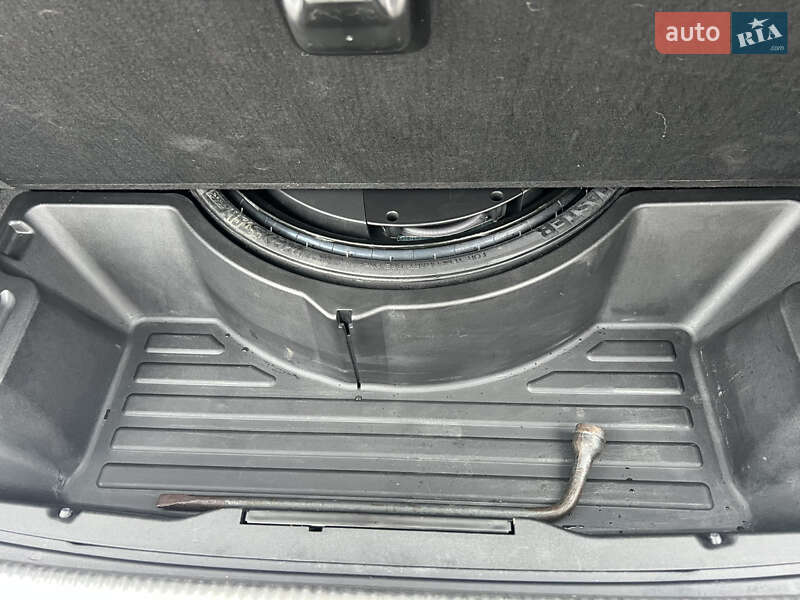 Позашляховик / Кросовер Audi Q5 2012 в Володимирі