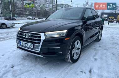 Внедорожник / Кроссовер Audi Q5 2017 в Сумах