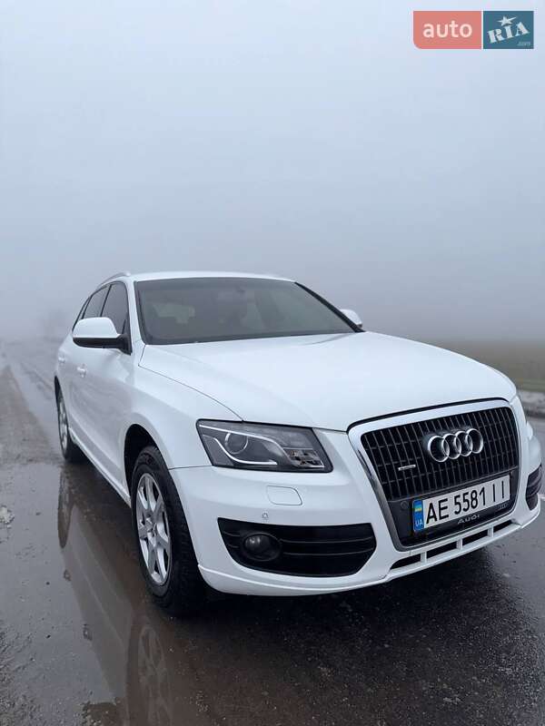 Позашляховик / Кросовер Audi Q5 2010 в Запоріжжі