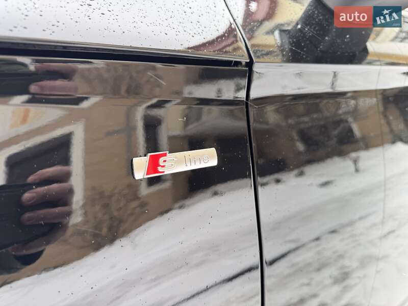 Внедорожник / Кроссовер Audi Q5 2020 в Киеве