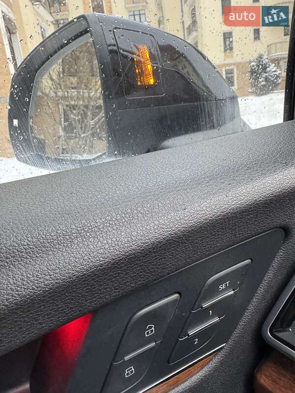 Внедорожник / Кроссовер Audi Q5 2020 в Киеве