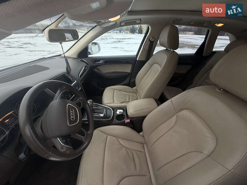 Внедорожник / Кроссовер Audi Q5 2014 в Одессе