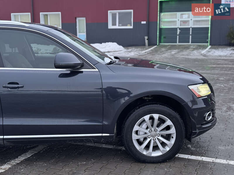 Позашляховик / Кросовер Audi Q5 2014 в Дубні