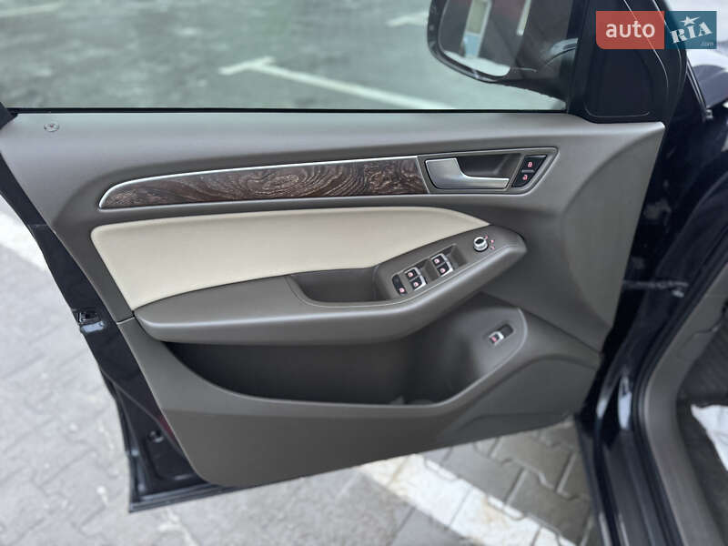 Позашляховик / Кросовер Audi Q5 2014 в Дубні