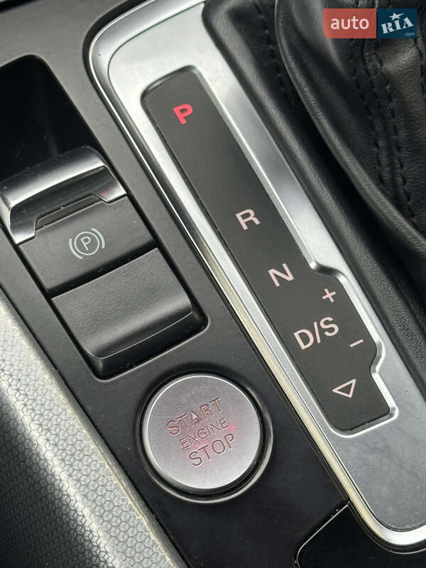 Внедорожник / Кроссовер Audi Q5 2017 в Владимире