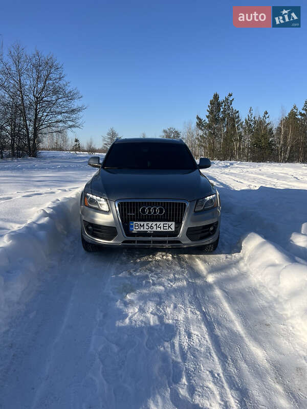 Позашляховик / Кросовер Audi Q5 2011 в Коростені