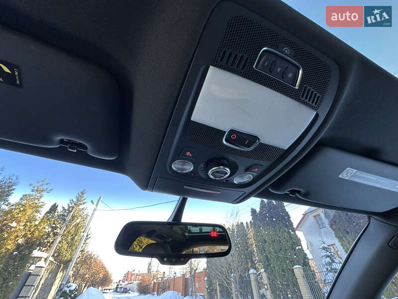 Позашляховик / Кросовер Audi Q5 2015 в Києві