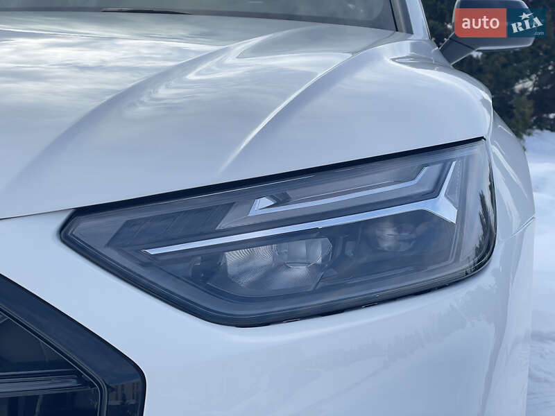 Позашляховик / Кросовер Audi Q5 2021 в Львові