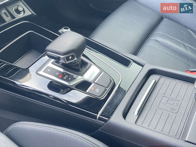 Позашляховик / Кросовер Audi Q5 2021 в Львові