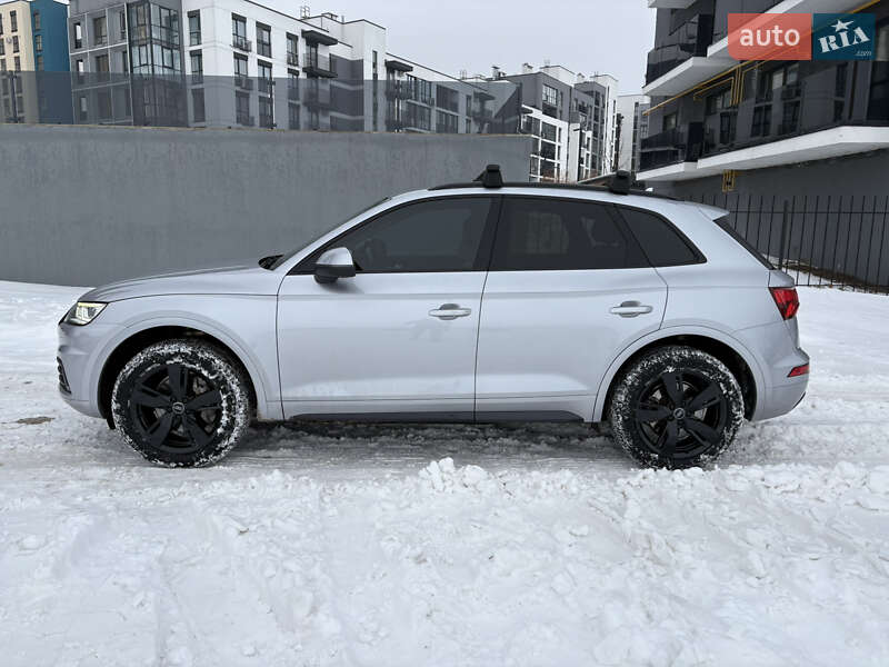 Позашляховик / Кросовер Audi Q5 2019 в Черкасах