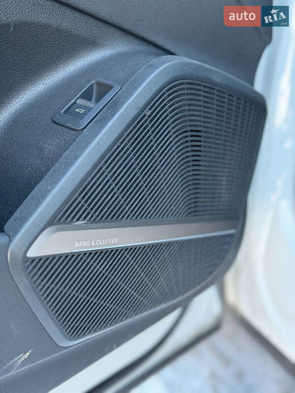 Внедорожник / Кроссовер Audi Q5 2018 в Киеве