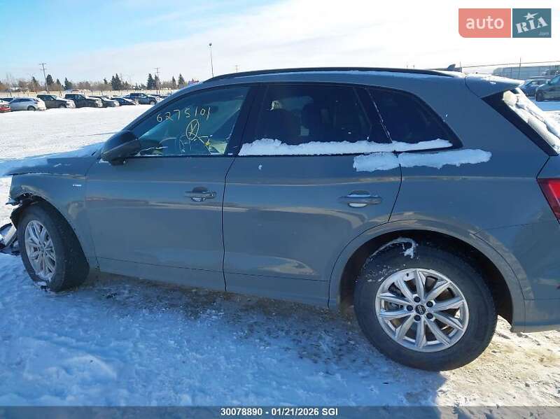 Внедорожник / Кроссовер Audi Q5 2019 в Ровно фото 13 Внедорожник / Кроссовер Audi Q5 2019 в Ровно