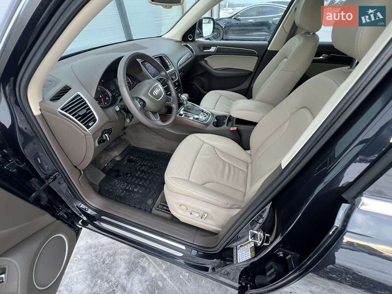 Позашляховик / Кросовер Audi Q5 2014 в Луцьку