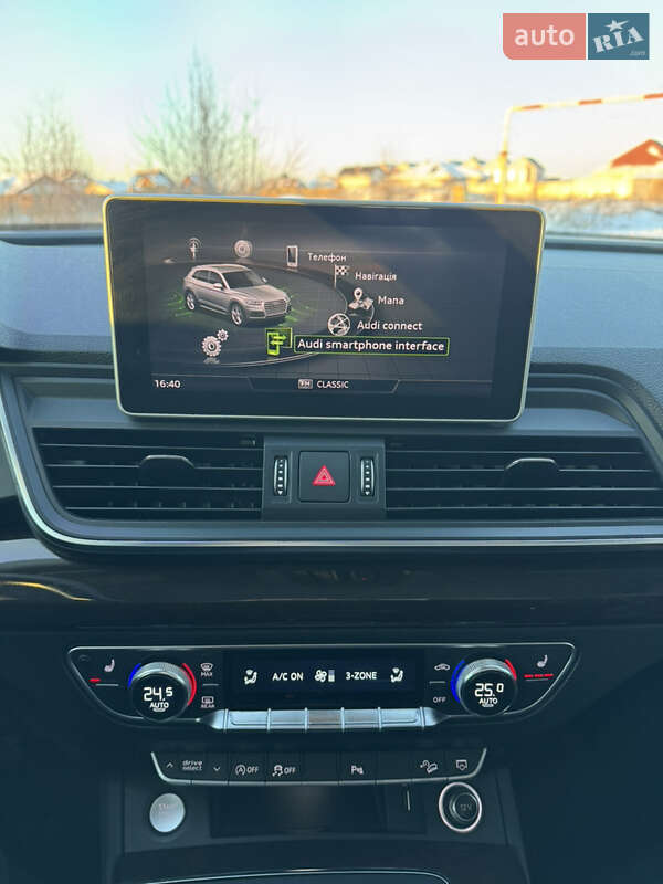 Позашляховик / Кросовер Audi Q5 2019 в Києві