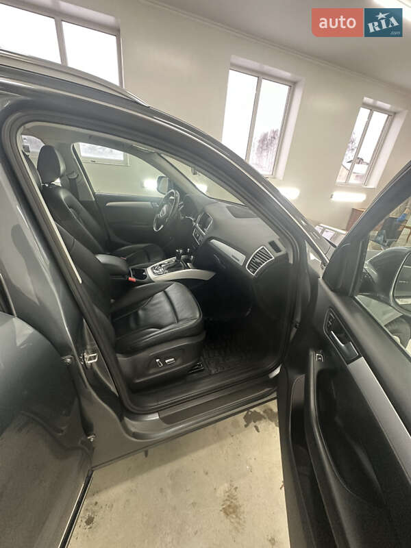 Внедорожник / Кроссовер Audi Q5 2016 в Сарнах фото 10 Внедорожник / Кроссовер Audi Q5 2016 в Сарнах