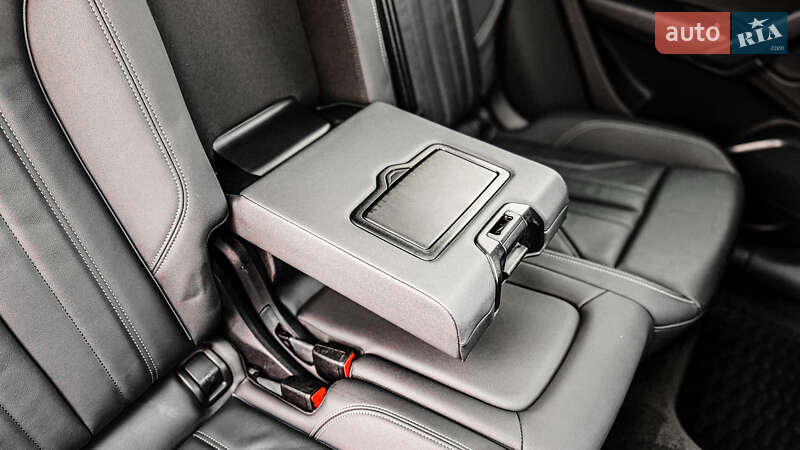 Позашляховик / Кросовер Audi Q5 2021 в Рівному