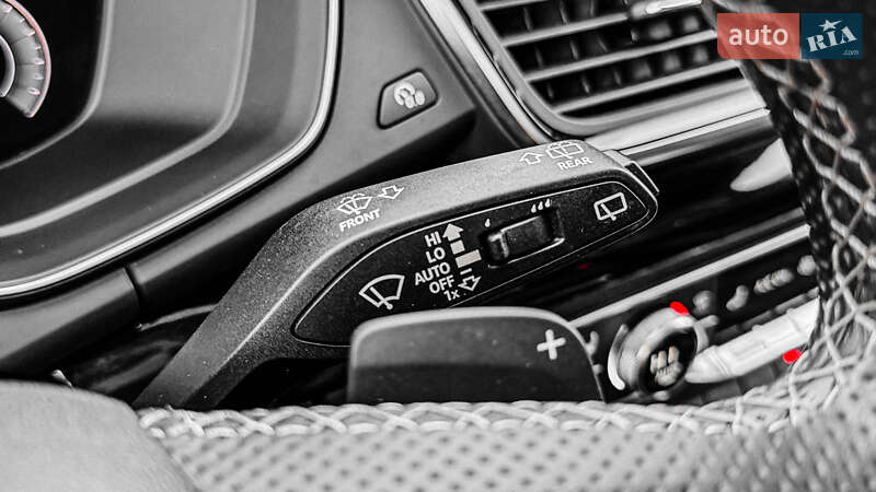 Позашляховик / Кросовер Audi Q5 2021 в Рівному