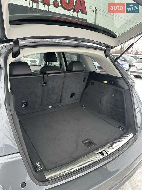 Внедорожник / Кроссовер Audi Q5 2017 в Белогородке фото 15 Внедорожник / Кроссовер Audi Q5 2017 в Белогородке