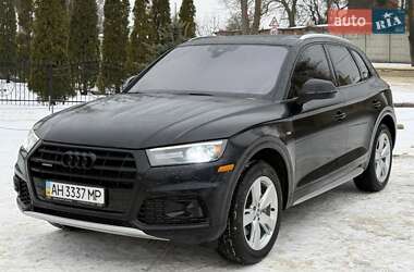 Внедорожник / Кроссовер Audi Q5 2018 в Харькове