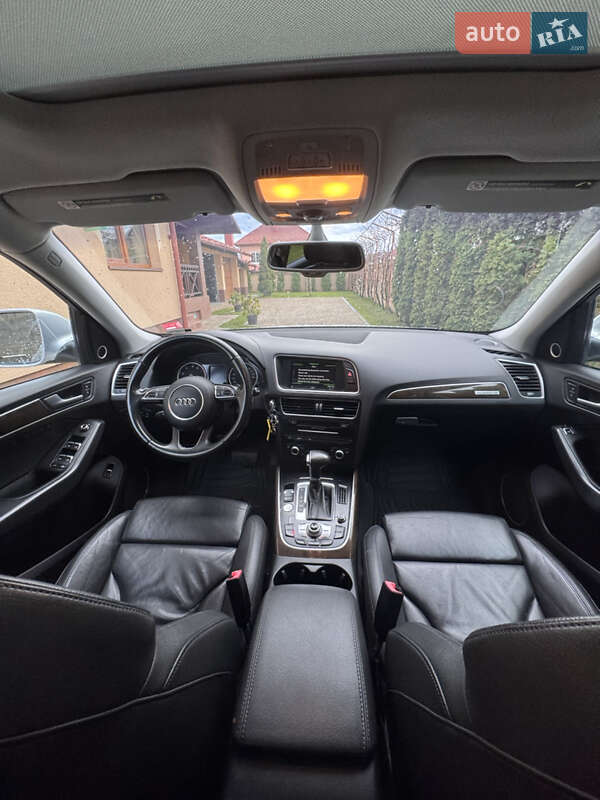 Внедорожник / Кроссовер Audi Q5 2014 в Виноградове