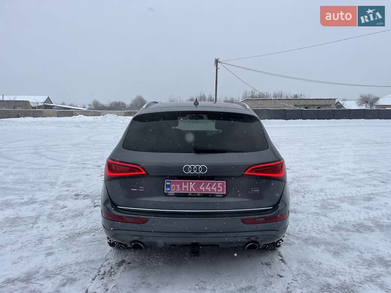 Внедорожник / Кроссовер Audi Q5 2015 в Дубно