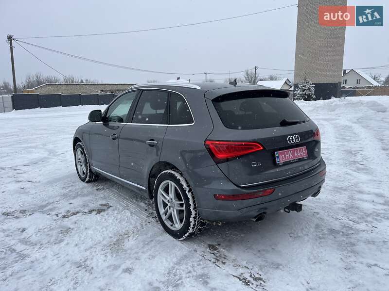 Внедорожник / Кроссовер Audi Q5 2015 в Дубно