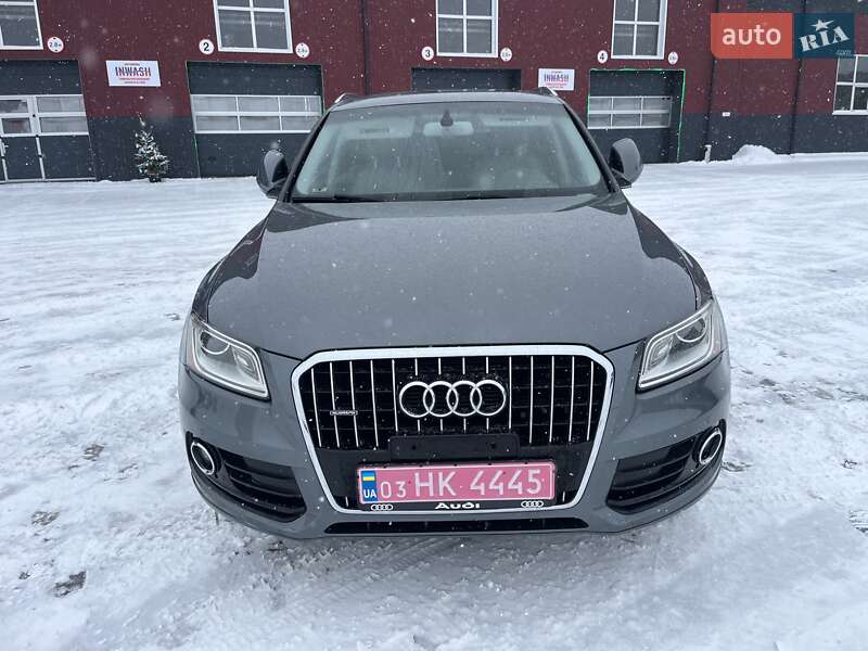 Внедорожник / Кроссовер Audi Q5 2015 в Дубно