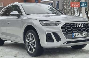 Позашляховик / Кросовер Audi Q5 2022 в Тернополі