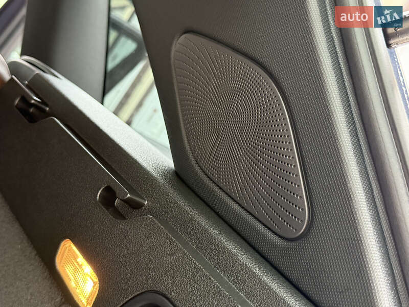 Внедорожник / Кроссовер Audi Q5 2015 в Дрогобыче фото 39 Внедорожник / Кроссовер Audi Q5 2015 в Дрогобыче