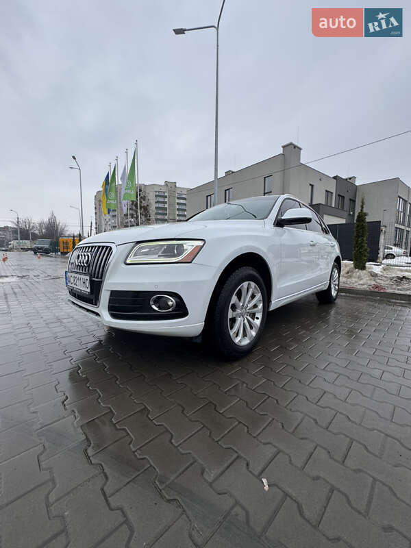 Позашляховик / Кросовер Audi Q5 2016 в Луцьку фото 4 Позашляховик / Кросовер Audi Q5 2016 в Луцьку