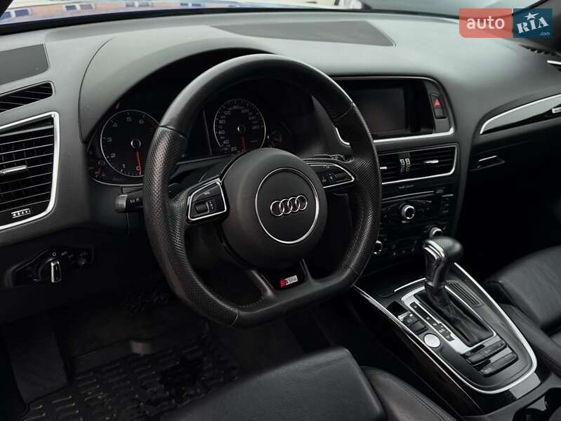 Позашляховик / Кросовер Audi Q5 2016 в Чернігові