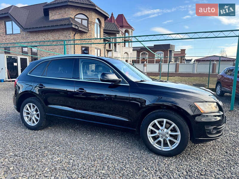 Внедорожник / Кроссовер Audi Q5 2012 в Тячеве