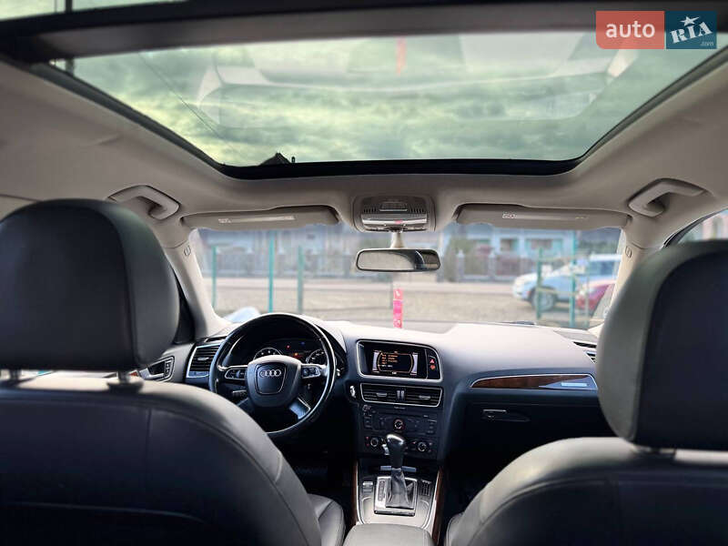 Внедорожник / Кроссовер Audi Q5 2012 в Тячеве