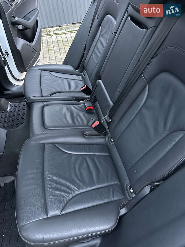 Внедорожник / Кроссовер Audi Q5 2015 в Ужгороде