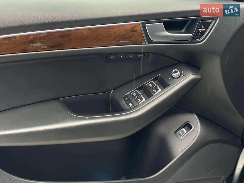 Позашляховик / Кросовер Audi Q5 2014 в Києві