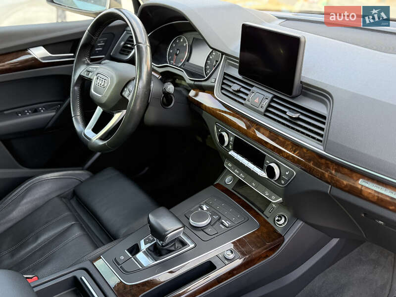 Позашляховик / Кросовер Audi Q5 2018 в Стрию фото 109 Позашляховик / Кросовер Audi Q5 2018 в Стрию