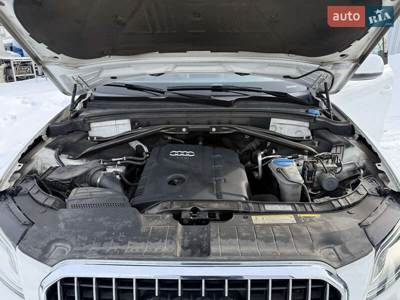 Позашляховик / Кросовер Audi Q5 2013 в Луцьку фото 15 Позашляховик / Кросовер Audi Q5 2013 в Луцьку