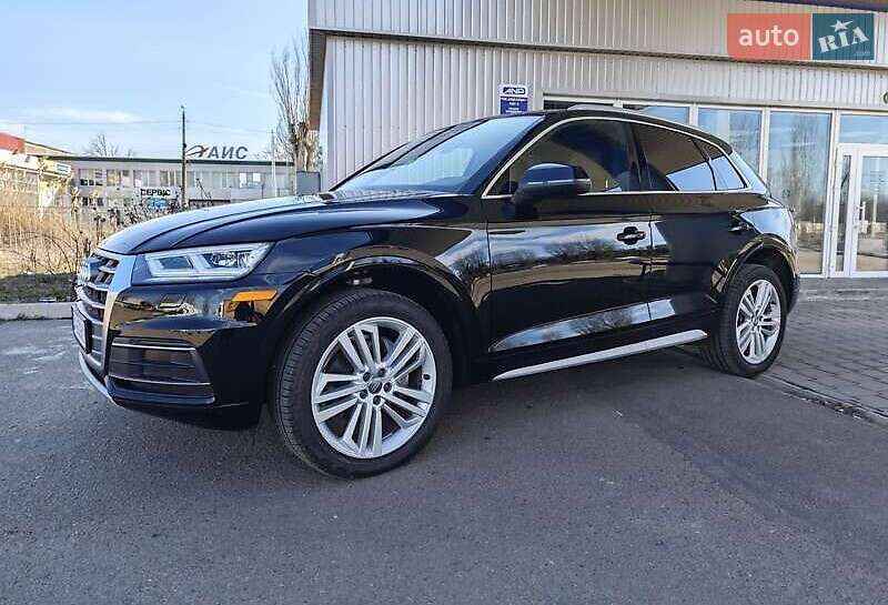 Позашляховик / Кросовер Audi Q5 2019 в Вінниці