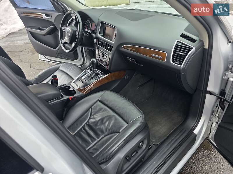 Позашляховик / Кросовер Audi Q5 2011 в Хмельницькому фото 40 Позашляховик / Кросовер Audi Q5 2011 в Хмельницькому