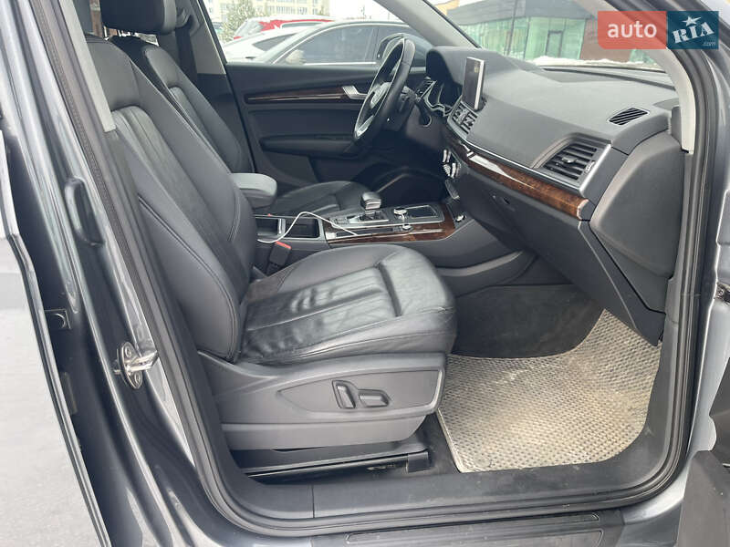 Позашляховик / Кросовер Audi Q5 2017 в Хмельницькому