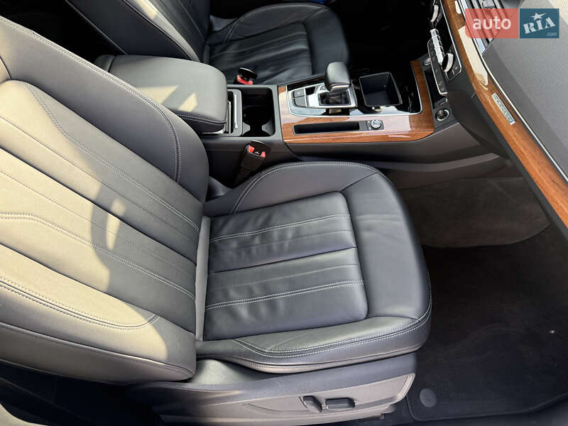 Позашляховик / Кросовер Audi Q5 2021 в Києві фото 31 Позашляховик / Кросовер Audi Q5 2021 в Києві
