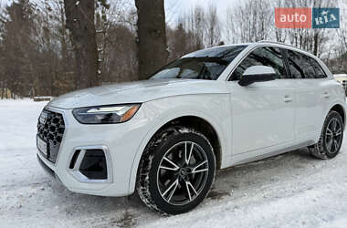 Позашляховик / Кросовер Audi Q5 2021 в Львові