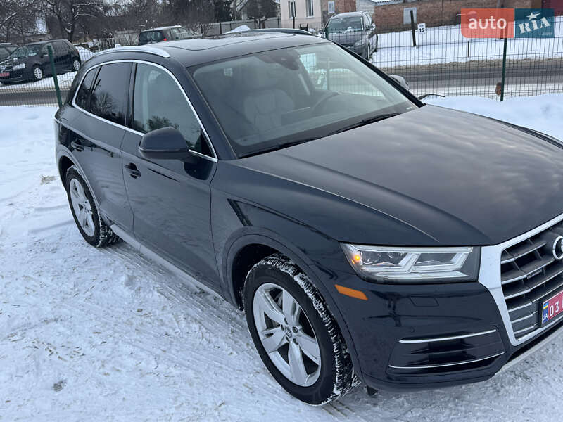 Позашляховик / Кросовер Audi Q5 2017 в Луцьку фото 12 Позашляховик / Кросовер Audi Q5 2017 в Луцьку