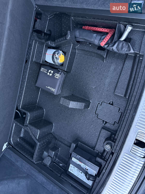 Позашляховик / Кросовер Audi Q5 2022 в Рівному