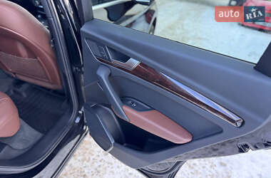 Внедорожник / Кроссовер Audi Q5 2020 в Ивано-Франковске