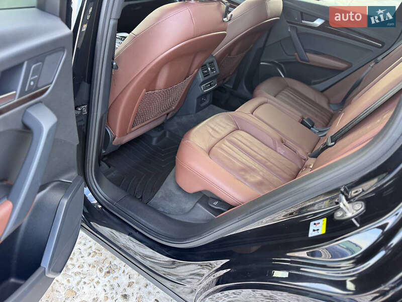 Позашляховик / Кросовер Audi Q5 2020 в Івано-Франківську