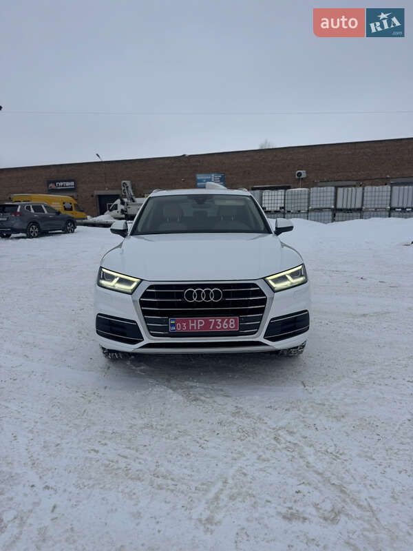 Позашляховик / Кросовер Audi Q5 2018 в Володимирі фото 18 Позашляховик / Кросовер Audi Q5 2018 в Володимирі