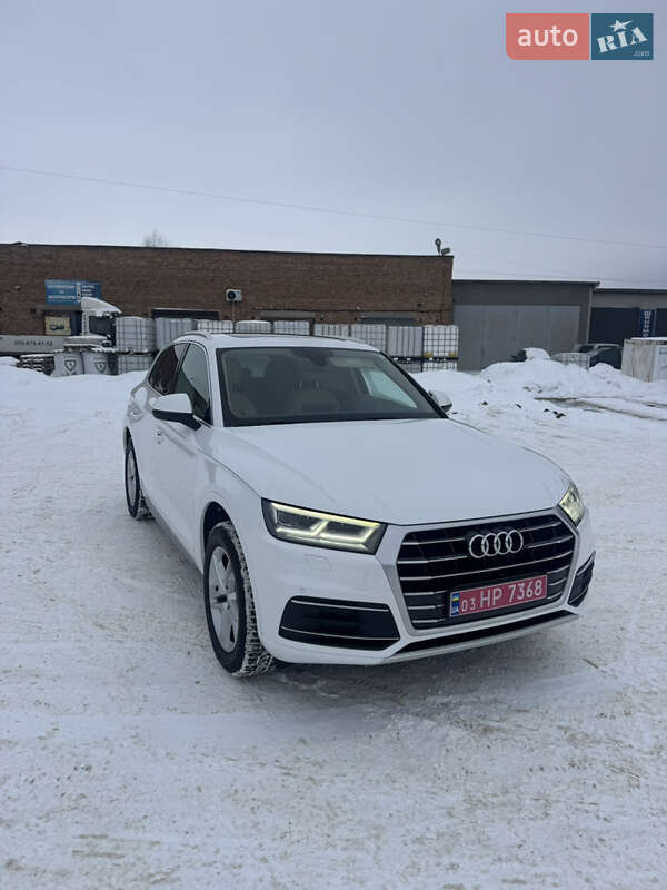 Позашляховик / Кросовер Audi Q5 2018 в Володимирі фото 27 Позашляховик / Кросовер Audi Q5 2018 в Володимирі