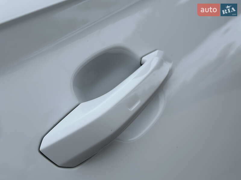 Внедорожник / Кроссовер Audi Q5 2020 в Дрогобыче фото 37 Внедорожник / Кроссовер Audi Q5 2020 в Дрогобыче